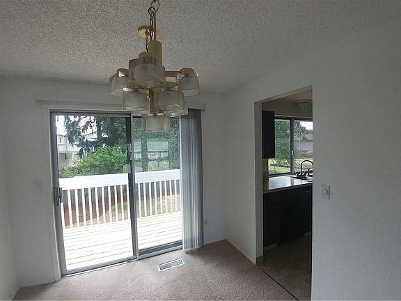5th image of 5407 83rd Ave W