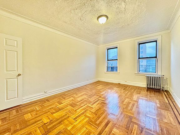 4th image of 26-80 30th St #2B