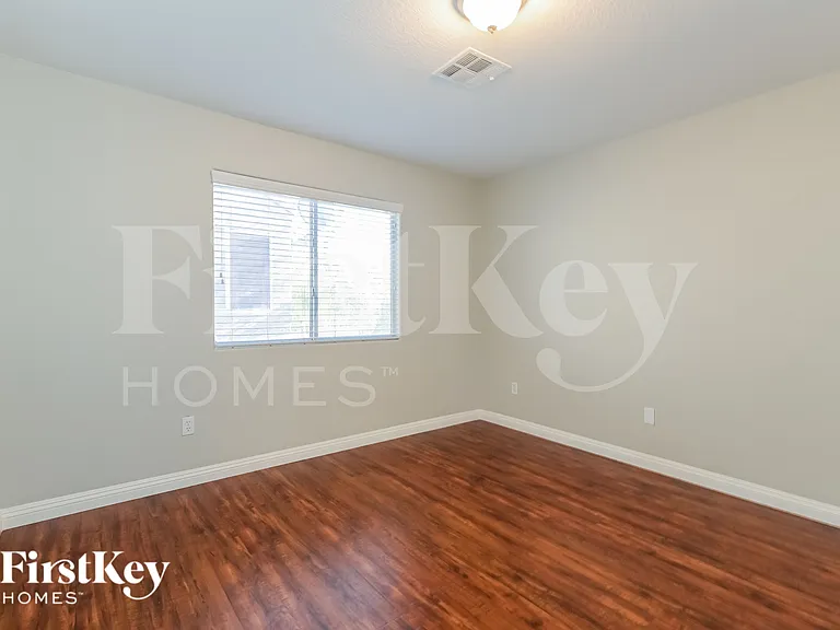 655 Corona Run Ave — Photo 14
