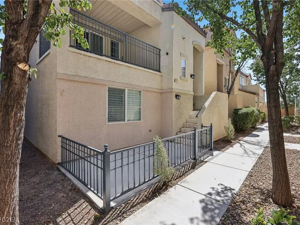 7413 Beguiling Ct, Las Vegas, NV 89149