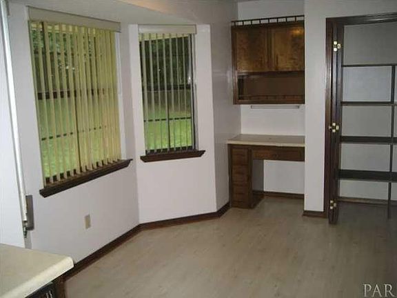 4th image of 5032 Forest Creek Dr