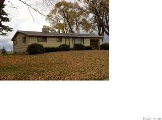 4334 North St, Akron, MI 48701