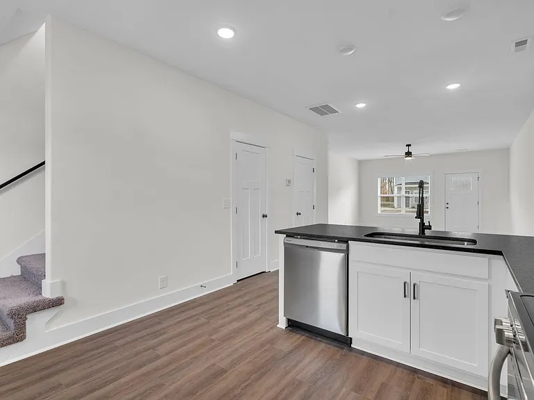 140 Front Ridge Cir — Photo 16