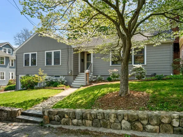 38 Myrtle St, Belmont, MA 02478