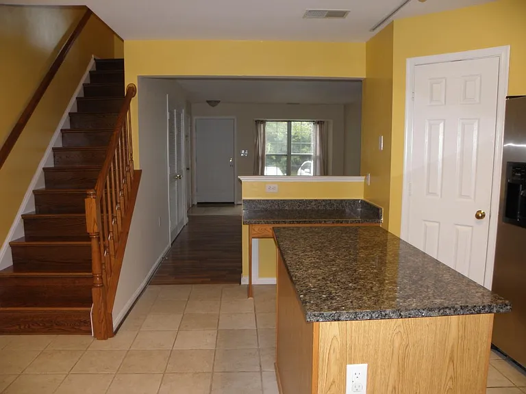 13105 Wren Hollow Ln #TOWNHOUSE — Photo 8