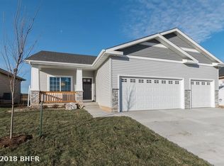 1504 Tuscany Dr SE, Altoona, IA 50009