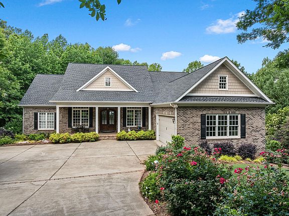 2nd image of 1911 Dunlin Ct