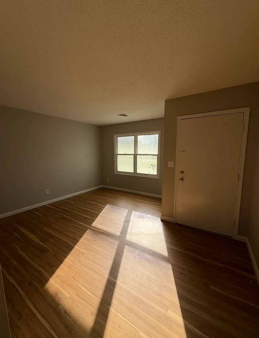 600 Pine St — Photo 1