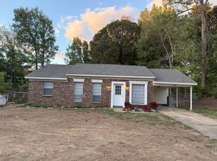 842 Plymouth Dr, Hernando, MS 38632