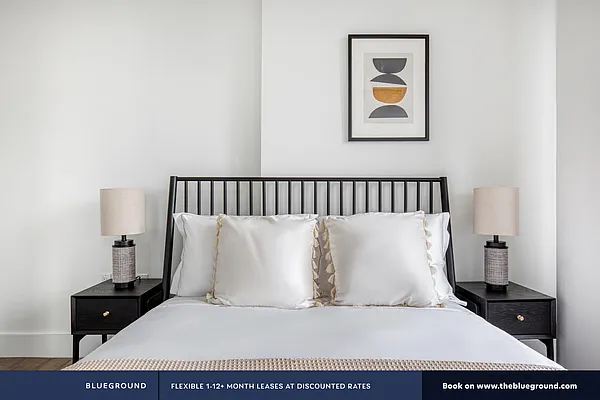 Rented by The Blueground | media 127