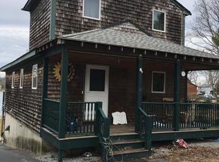 283 Tickle Rd, Westport, MA 02790