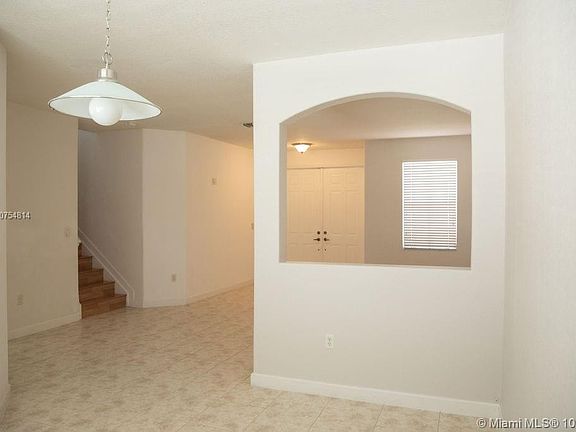 4th image of 8650 NW 109th Ct