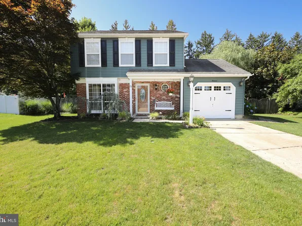 13 Carlton Ave, Marlton, NJ 08053