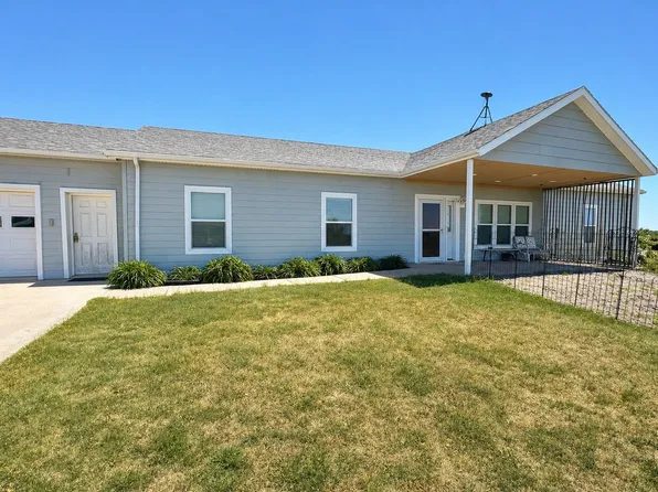 3837 199th St, Dorrance, KS 67634