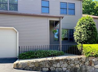 37 Lambert Cmn UNIT 37, Wilton, CT 06897