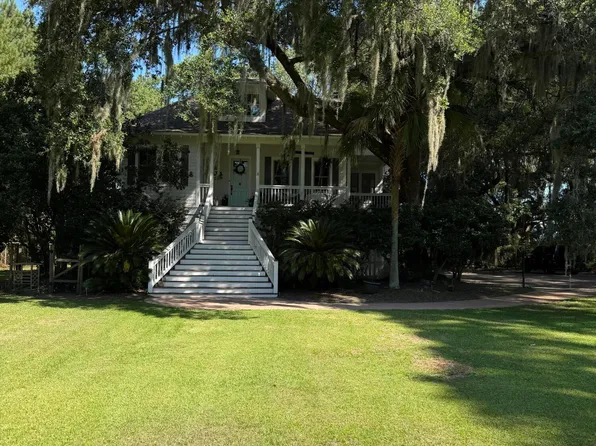 80 Jasmine Hall Rd, Seabrook, SC 29940