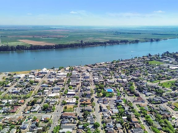 4th image of 514 Montezuma St