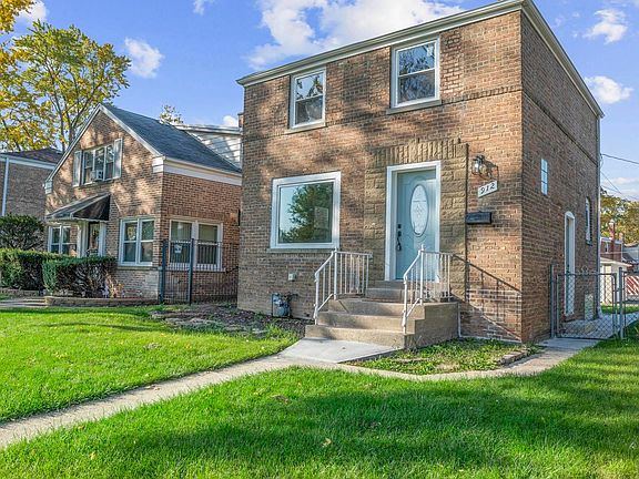 2nd image of 912 Marshall Ave