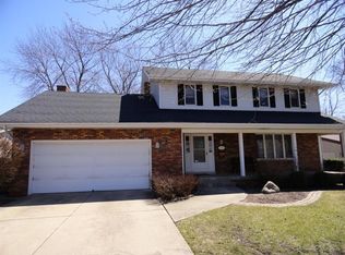 9419 Oriole Dr, Munster, IN 46321