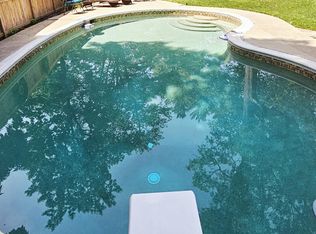 2411 Rosedown Dr, Reston, VA 20191