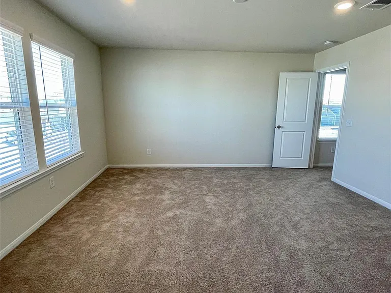 11738 Armadale Dr — Photo 12