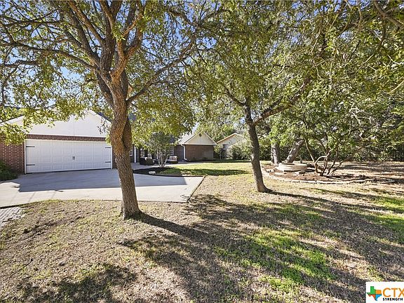 4th image of 20 La Mesa Dr