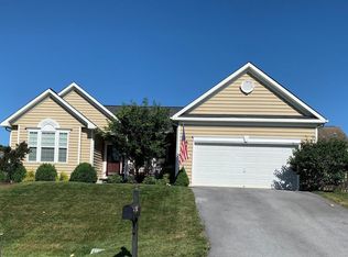 59 Tuscany Trl, Hedgesville, WV 25427