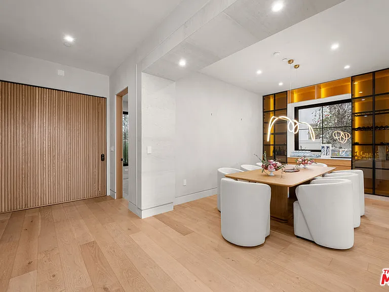 4740 Sunnyslope Ave — Photo 14