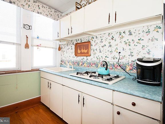 5th image of 300 Ocean Ave APT A41