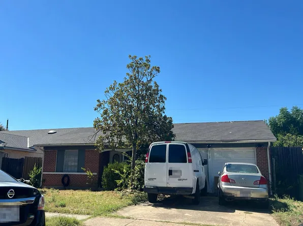 1109 Forest Ridge Dr, Garland, TX 75042