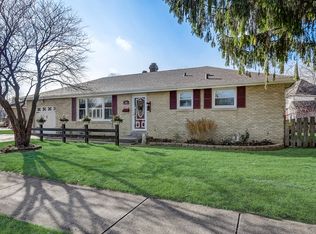 500 Spring St, Roselle, IL 60172