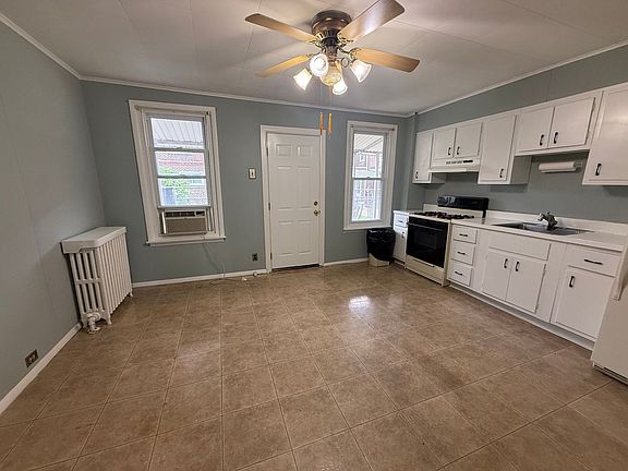 5th image of 3399 Mercer St