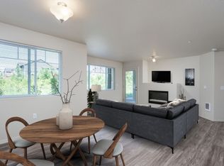 16833 SW 131st Ave APT 201, King City, OR 97224
