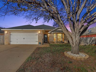 1352 Meadowbrook Ln, Crowley, TX, 76036