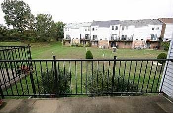 2nd image of 1015B Margate Ct