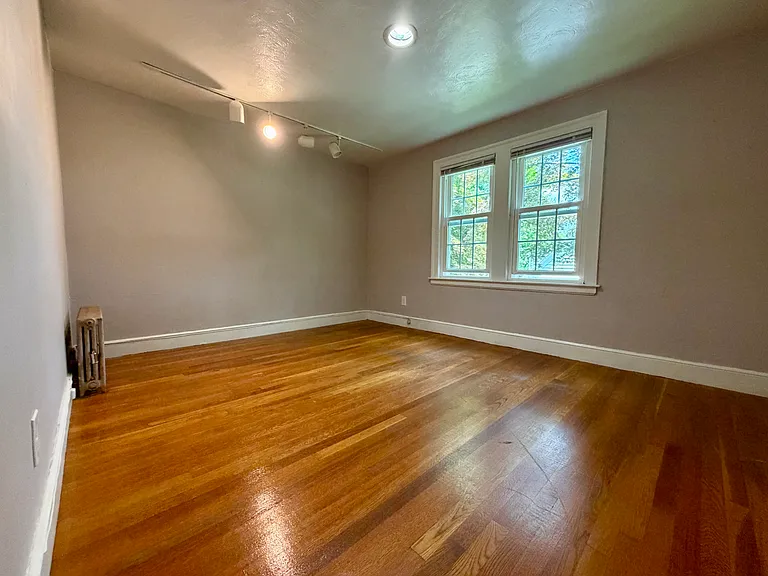 18 Zenith Dr — Photo 13