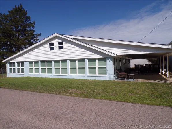 67 Jolene Reid Rd, Mead, OK 73449