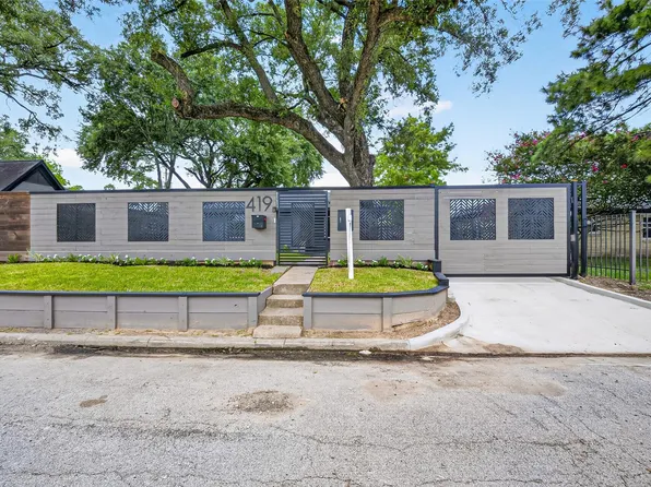 419 Fairbanks St, Houston, TX 77009