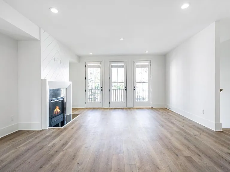 309 Penny Ct #309 — Photo 6
