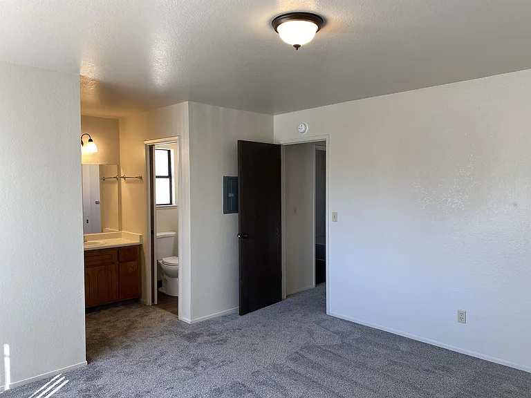 1809 La Corunna Pl #A — Photo 25