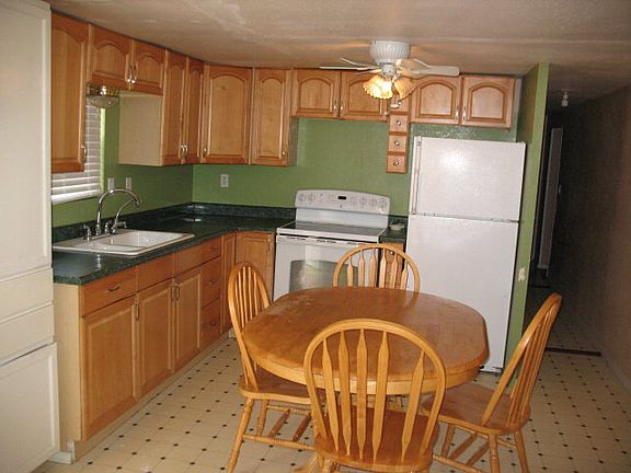 3rd image of 10523 W Luna Vista St