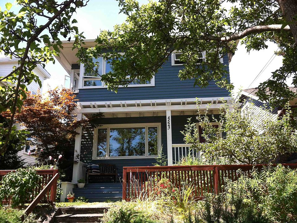 2nd image of 4523 37th Ave NE