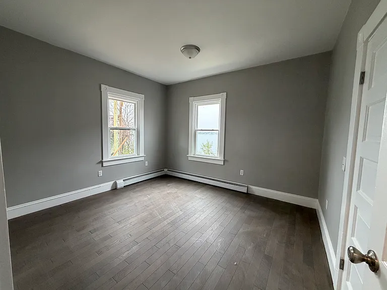 88-90 Washington Ave #90 — Photo 9