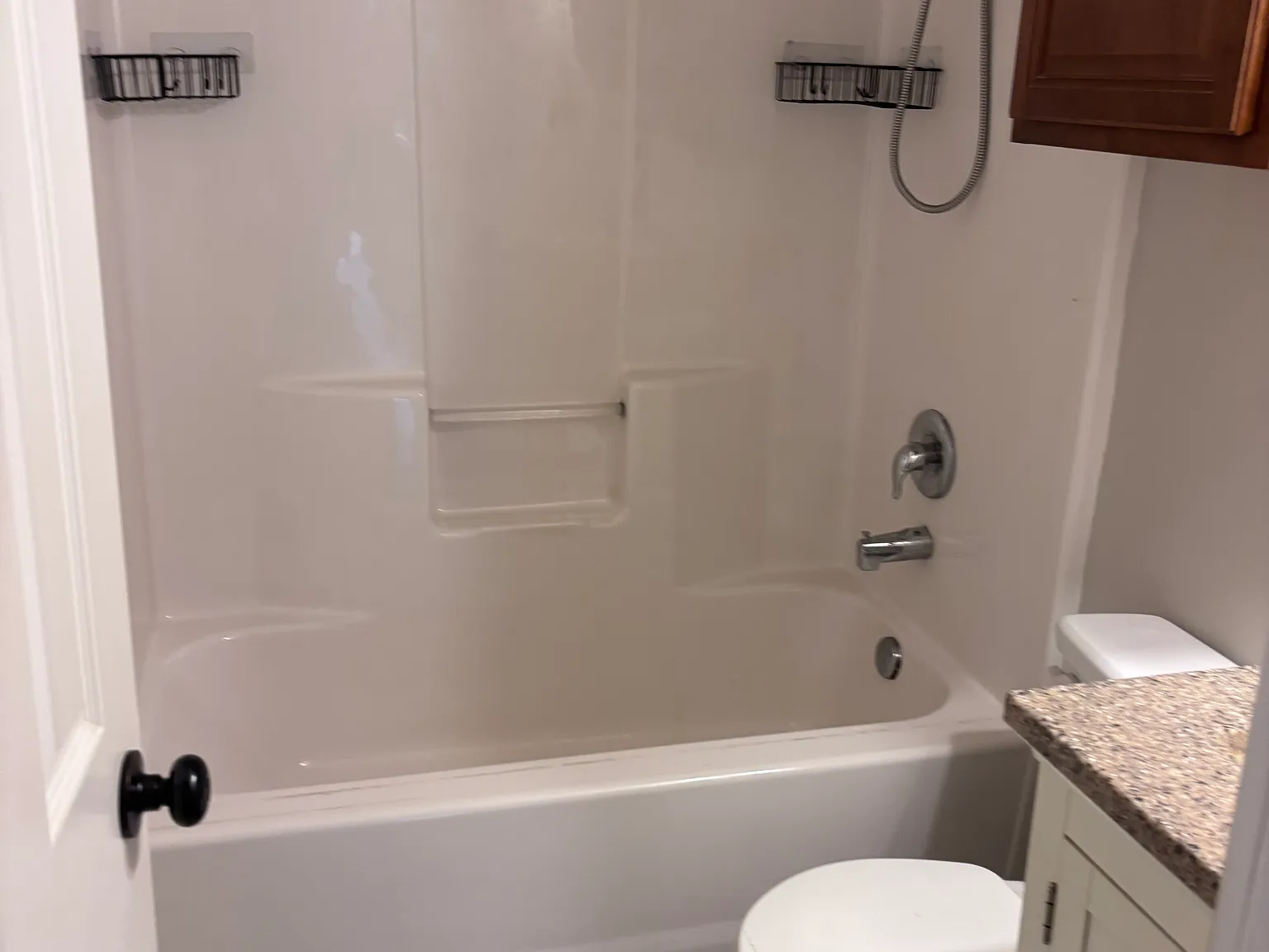 2 bed, 900 sqft, $1,200 — Photo 4