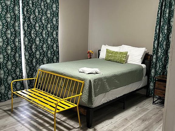 4th image of 60 Covenant Dr