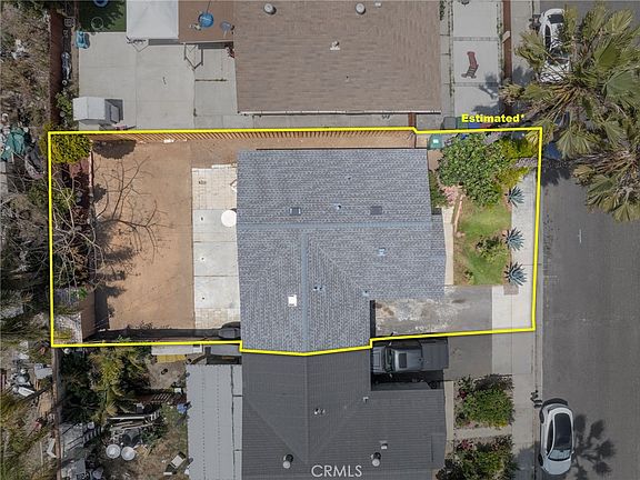 4th image of 289 Lustrosos St