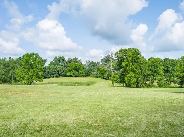 2390 Bowser Rd, Cookeville, TN 38506