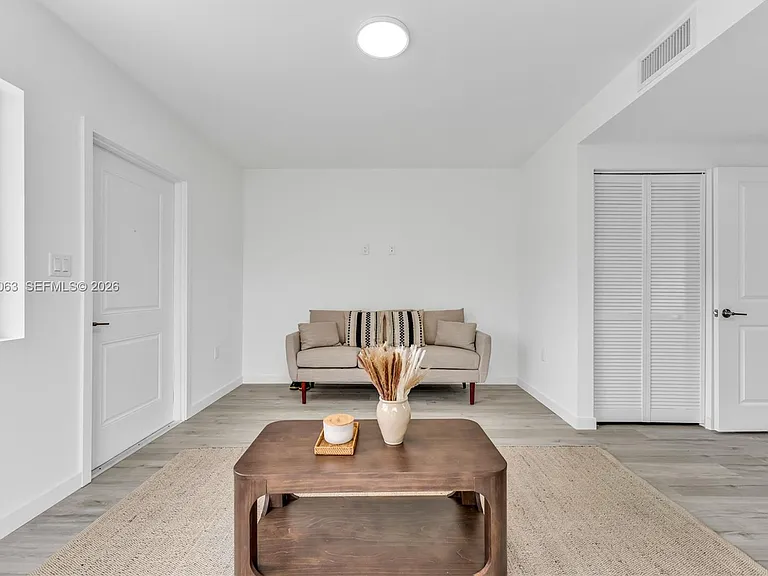 155 NW 160th St #Townhouse 2 — Photo 8