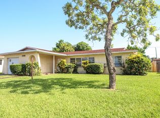 11831 NW 23rd St, Pembroke Pines, FL 33026