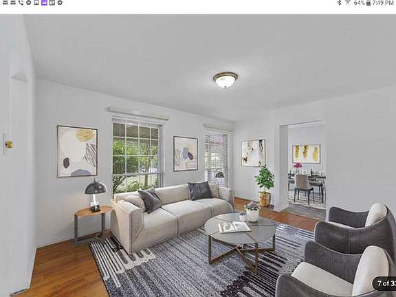5th image of 1037 Orchard Lakes Dr